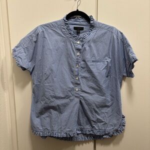 J. Crew Women’s Sz 2 Blue White Striped Short Sleeve Button Down Blouse